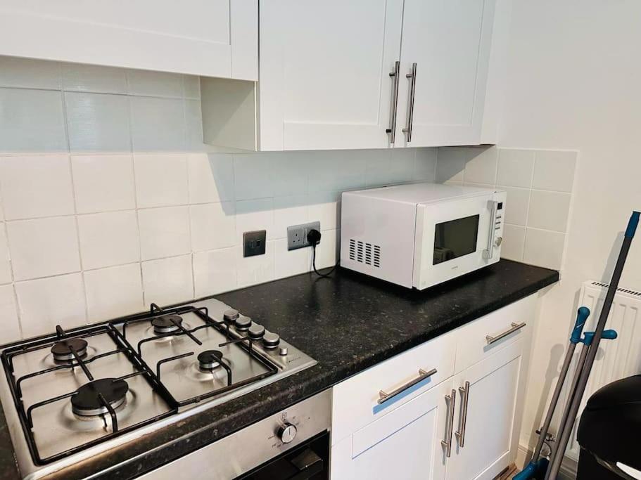 Luxury 4 Bed House In