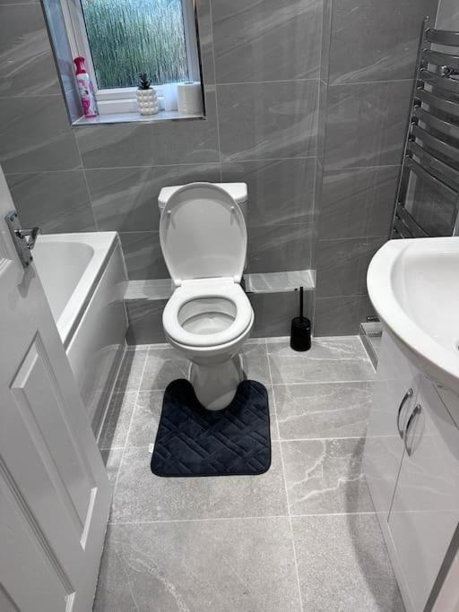 Holiday home Luxury 4 Bed House In Coventry