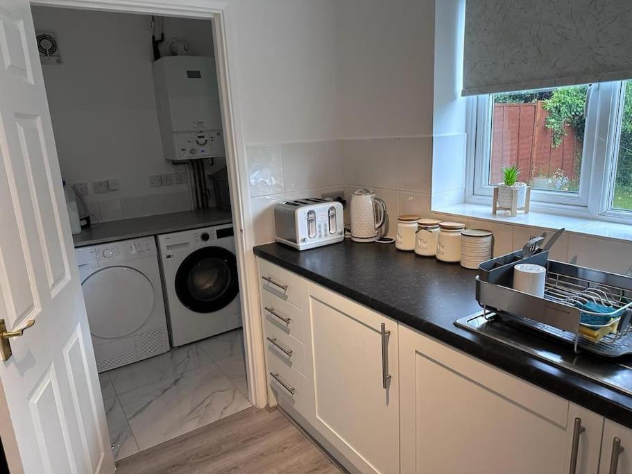 Holiday home Luxury 4 Bed House In